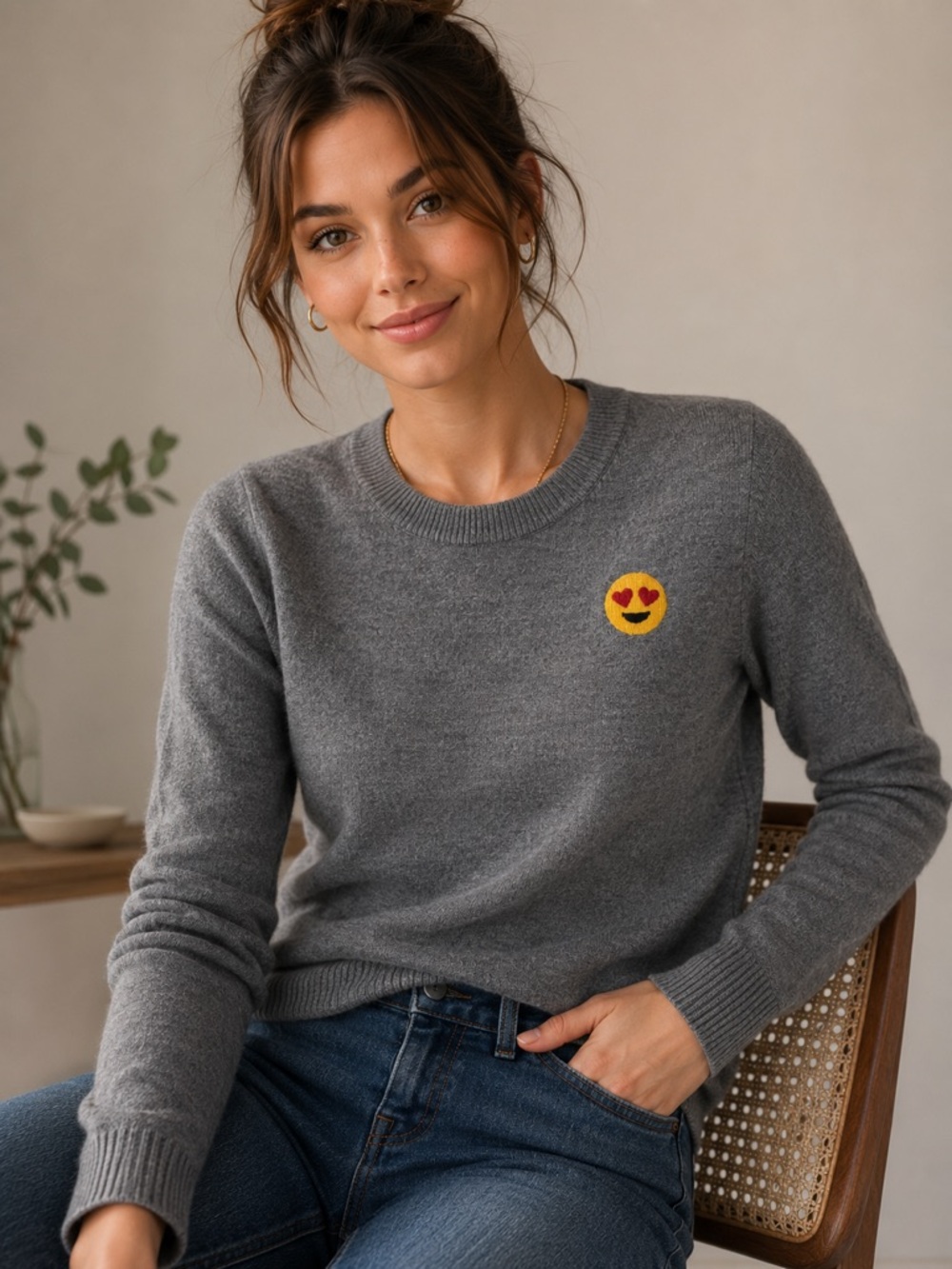 J. Crew Tippi Gray Merino Wool Sweater Heart Eyes Emoji Patch Medium M Crewneck